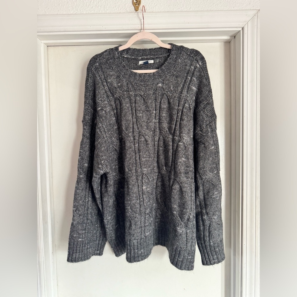 NWOT American Eagle Crewneck Sweater